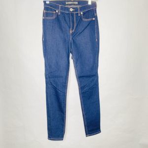 Express Jeans Women  2 Short Blue Leggings Denim Stretch Dark Wash